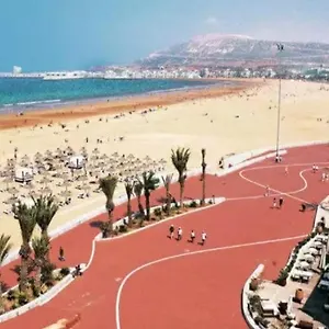 Deluxe Avec Piscine Privee Appartement